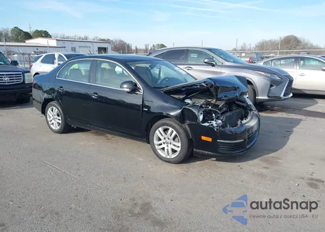 2007 Volkswagen Jetta Wolfsburg Edition из США, поврежденный, VIN 3VWEF71K07M155794